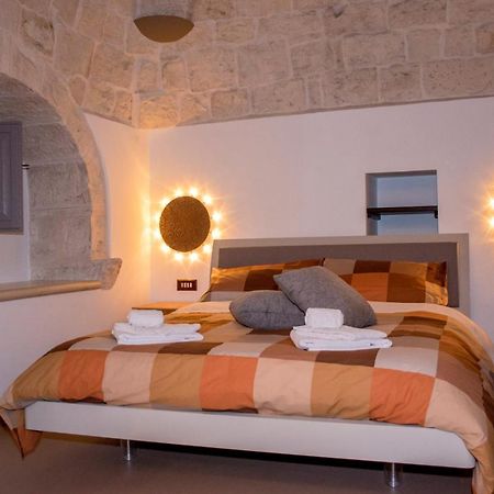 לוקורוטונדו Pavi Trulli E Suites מראה חיצוני תמונה